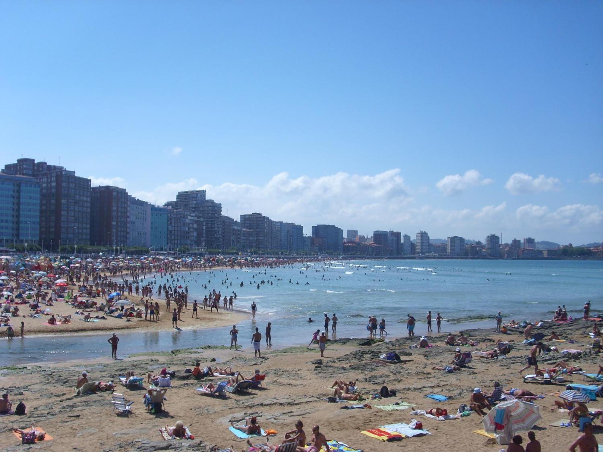 Premio Real 18 Gijón Exterior foto